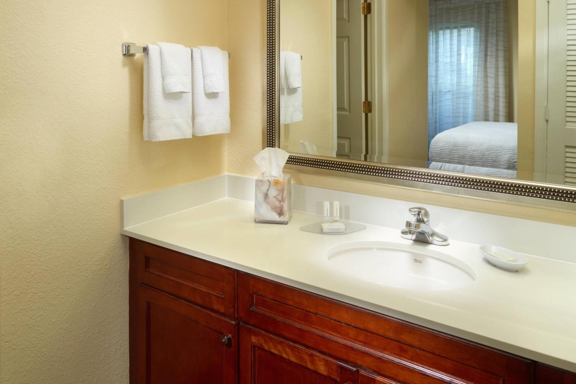 Residence Inn By Marriott Nashville Airport Екстер'єр фото